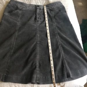 Gap grey corduroy skirt.
